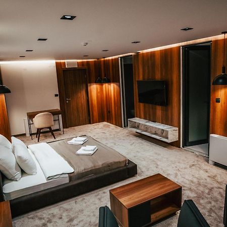 Hotel Bavka Leskovac  Bagian luar foto
