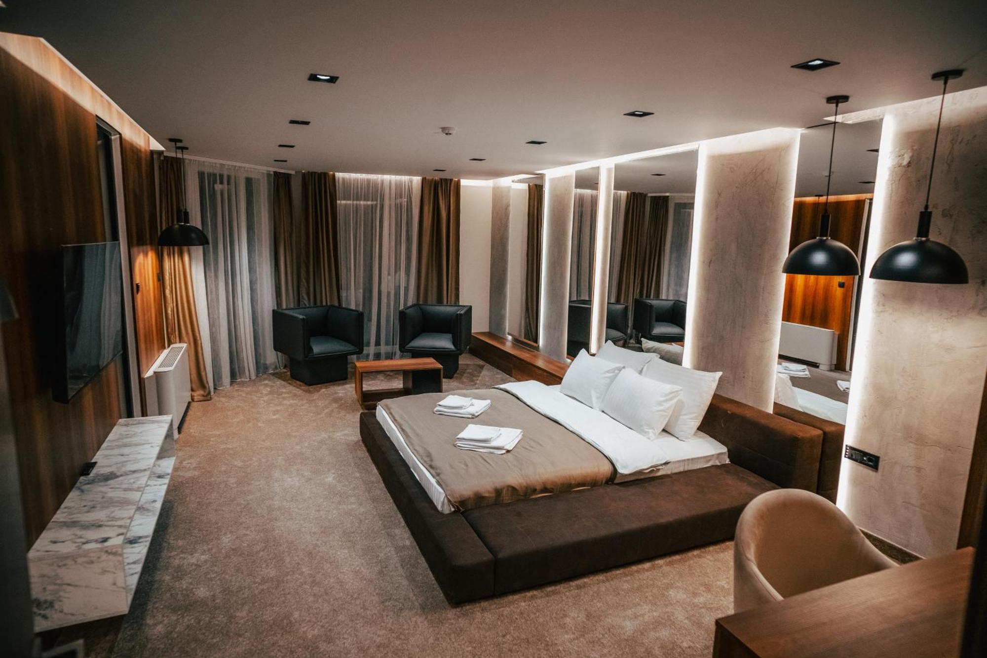 Hotel Bavka Leskovac  Bagian luar foto