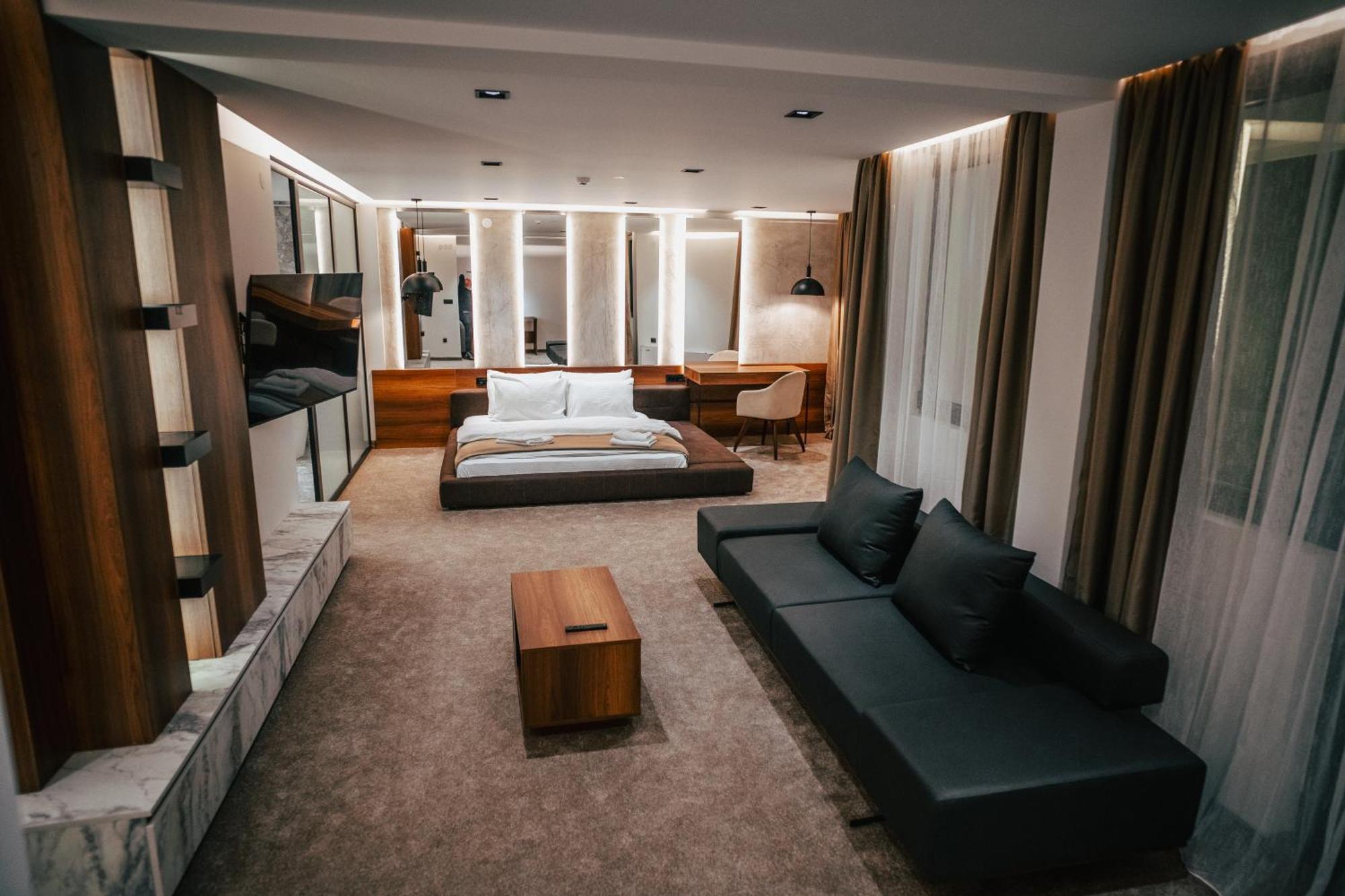 Hotel Bavka Leskovac  Bagian luar foto