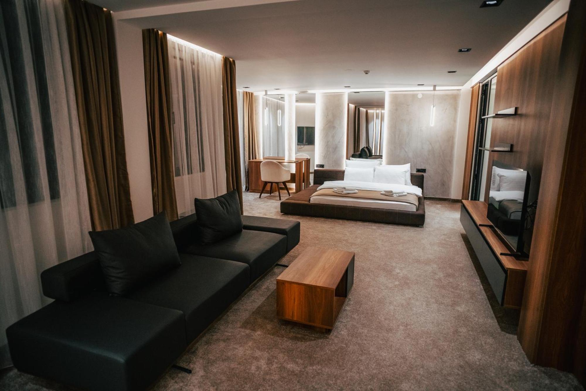 Hotel Bavka Leskovac  Bagian luar foto