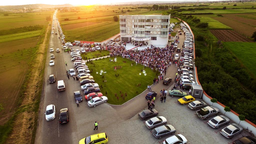 Hotel Bavka Leskovac  Bagian luar foto